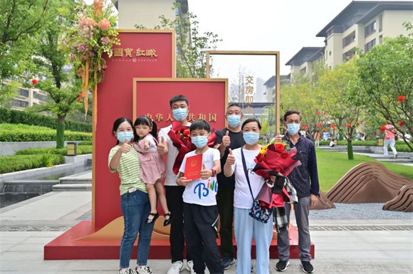 國寶紅瞰提前9個(gè)月滿(mǎn)分交付3.png